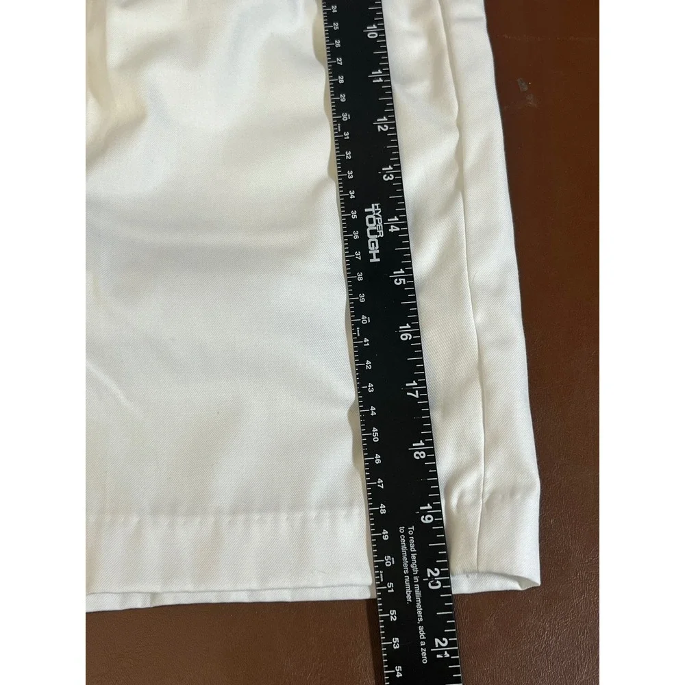 Bocaccio Golf Mens White Pleated Performance Shorts Classic Fit size 34